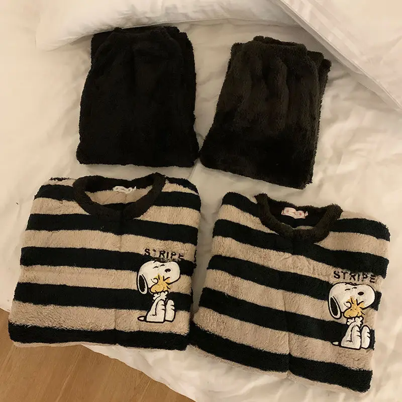 Winter Clothing Patterns - 스누피 남녀공용 커플 만화 패턴 자수