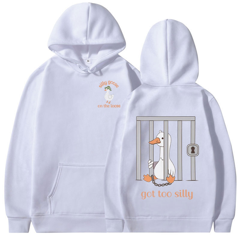 Silly Goose on The Loose 후드티는  - Winter Clothing Meme 리뷰 및 가격